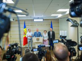 Глава государства призывает народ Республики Молдова на мирный марш