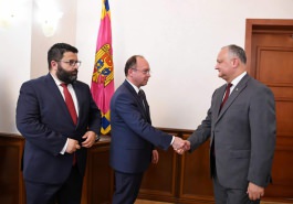 Президент Республики Молдова провел встречу с советником Президента Румынии по внешней политике