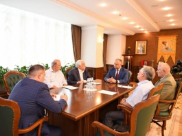 Igor Dodon held a meeting on celebrating the 25th anniversary of adoption of the Constitution