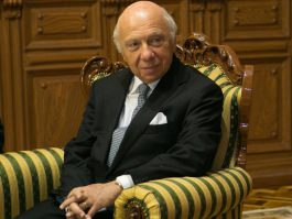 Președintele Republicii Moldova, Nicolae Timofti, a acordat „Ordinul de Onoare” neurochirurgului Jacques Brotchi