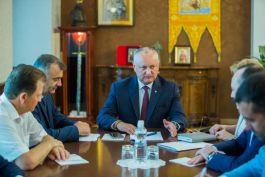 Президент, спикер и руководство парламентской фракции ПСРМ провели совместное рабочее заседание