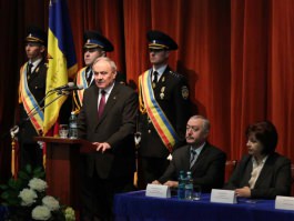 Președintele Nicolae Timofti a participat la o ședință festivă consacrată aniversării a 22 de ani de la fondarea Serviciului de Protecție și Pază de Stat