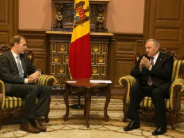 Președintele Nicolae Timofti a avut o întrevedere cu directorul executiv al FMI pentru Republica Moldova, Menno Snel