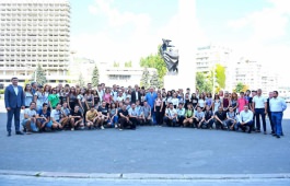 Игорь Додон принял участие в открытии отреставрированного Монумента героям-освободителям Кишинева