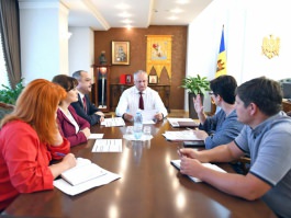 Igor Dodon a prezidat o ședință de lucru privind desfășurarea Festivalului „TEFI-Sodrujestvo”