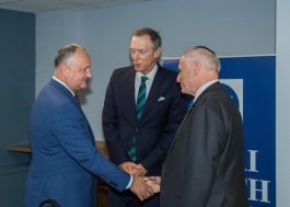 Игорь Додон провел встречу с представителями еврейских организаций