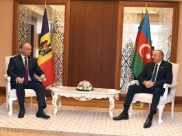 Igor Dodon a avut o întrevedere cu Ilham Aliyev