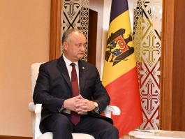 Игорь Додон провел встречу с Ильхамом Алиевым