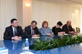Igor Dodon a prezidat o ședință de lucru cu conducătorii comisiilor din cadrul Consiliului Societății Civile