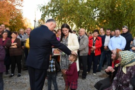 Șeful statului a purtat o discuție cu locuitorii satului Sadova