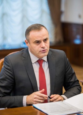 Șeful statului a avut o întrevedere cu preşedintele Consiliului de Administraţie al SA „Moldovagaz”