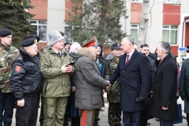 Верховный Главнокомандующий принял участие в церемонии принесения присяги новобранцами Мотопехотной бригады им. Штефана Великого