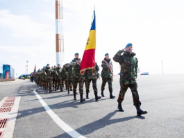 Nicolae Timofti a participat la ceremonia de detașare a contingentului Armatei Naționale în misiunea internațională de menținere a păcii din Kosovo