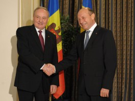 Президент Республики Молдова Николае Тимофти встретился со своим румынским коллегой Траяном Бэсеску