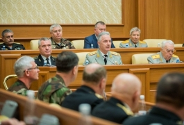Igor Dodon a participat la o ședință comună a comandamentului Forțelor Armate și Uniunii Ofițerilor