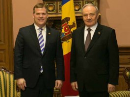 Министр иностранных дел Канады Джон Бэрд заявил о солидарности с народом Республики Молдова в нынешнем сложном региональном контексте