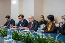 Аппарат Президента провел встречу с Верховным комиссаром ОБСЕ по нацменьшинствам