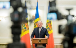 Президент Республики Молдова Игорь Додон принял участие в еженедельном совещании с Председателем Парламента Зинаидой Гречаный и Премьер-министром Ионом Кику.