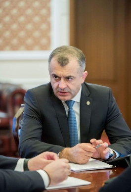 Президент Республики Молдова Игорь Додон принял участие в еженедельном совещании с Председателем Парламента Зинаидой Гречаный и Премьер-министром Ионом Кику.