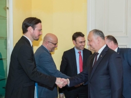 Президент Молдовы провел встречу с делегацией депутатов германского Бундестага