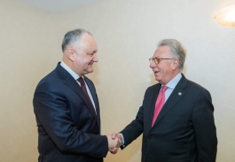 Президент Республики Молдова провел встречу с Председателем Венецианской комиссии
