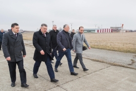 Президент посетил аэропорт Бэлць-Лядовень