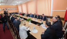 Șeful statului a avut o întrevedere autoritățile raionului Rîșcani