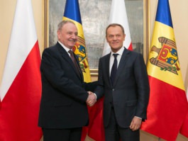 Președintele Nicolae Timofti a avut o întrevedere cu prim-ministrul Poloniei, Donald Tusk