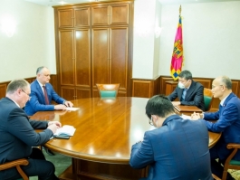 Президент Республики Молдова провел встречу с Послом Китайской Народной Республики