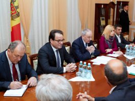 Президент Николае Тимофти встретился с членами группы дружбы Франция-Молдова Национального собрания Франции
