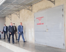 Игорь Додон посетил филиал компании «Brodețchi» в городе Шолданешты