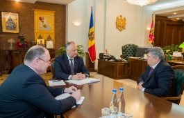 Șeful statului a semnat Decretele cu privire la numirea a șapte Ambasadori ai Republicii Moldova în țările membre ale Uniunii Europene