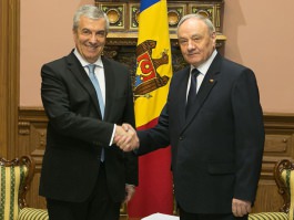 Președintele Nicolae Timofti a avut o întrevedere cu președintele Senatului României, Călin Popescu-Tăriceanu