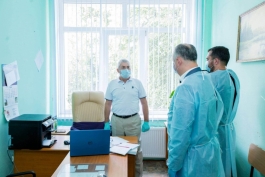 Глава государства посетил Страшенский районный центр общественного здоровья и больницу в селе Ворничень