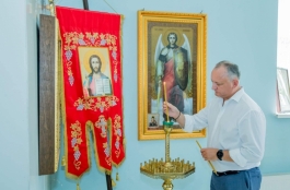 Șeful statului a vizitat întreprinderea SRL „Goloseevo” și Schitul „Sfântul Voievod Ștefan cel Mare” din raionul Telenești