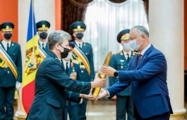 Şeful statului a participat la o ceremonie comemorativă consacrată celei de-a 75-a aniversări a Zilei Victoriei