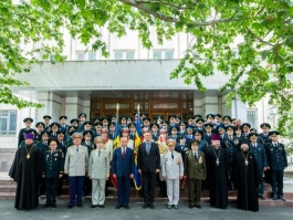 Глава государства принял участие в церемонии по случаю 29-й годовщины создания Национальной армии