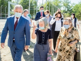Președintele țării a vizitat Gimnaziul „Viorel Cantemir” din satul Sofia, raionul Drochia