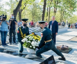 Şeful statului a participat la deschiderea Complexului militar renovat din satul Sculeni, raionul Ungheni