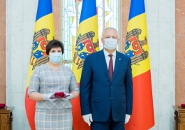 Președintele Republicii Moldova a înmânat distincții de stat unui grup de medici 