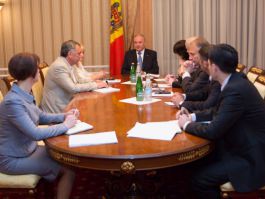 President meets leadership of Transnistria-based Moldova-run schools