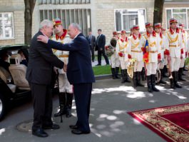Moldovan president meets Czech counterpart