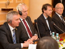 Президент Николае Тимофти встретился с президентом Чешской Республики Милошом Земаном