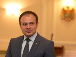 Ministrul Economiei, Andrian Candu, a depus jurământul în calitate de membru al Guvernului Republicii Moldova
