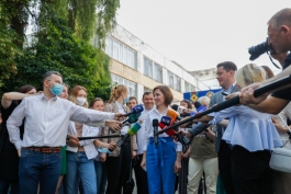 Обращение Президента Республики Молдова Майи Санду после участия в голосовании на досрочных парламентских выборах 11 июля