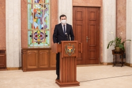 Члены нового Правительства принесли присягу перед Президентом Республики Молдова Майей Санду