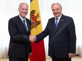 Președintele Nicolae Timofti a avut o întrevedere cu noul șef al Misiunii OSCE în Republica Moldova, Michael Scanlan