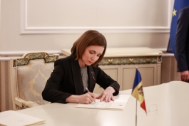 Președinta Maia Sandu a semnat cererea de aderare a Republicii Moldova la Uniunea Europeană