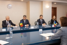Президент Майя Санду встретилась с делегацией Палаты депутатов Парламента Румынии 