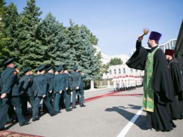 Президент Николае Тимофти участвовал в церемонии, посвященной 23-летию создания Национальной армии